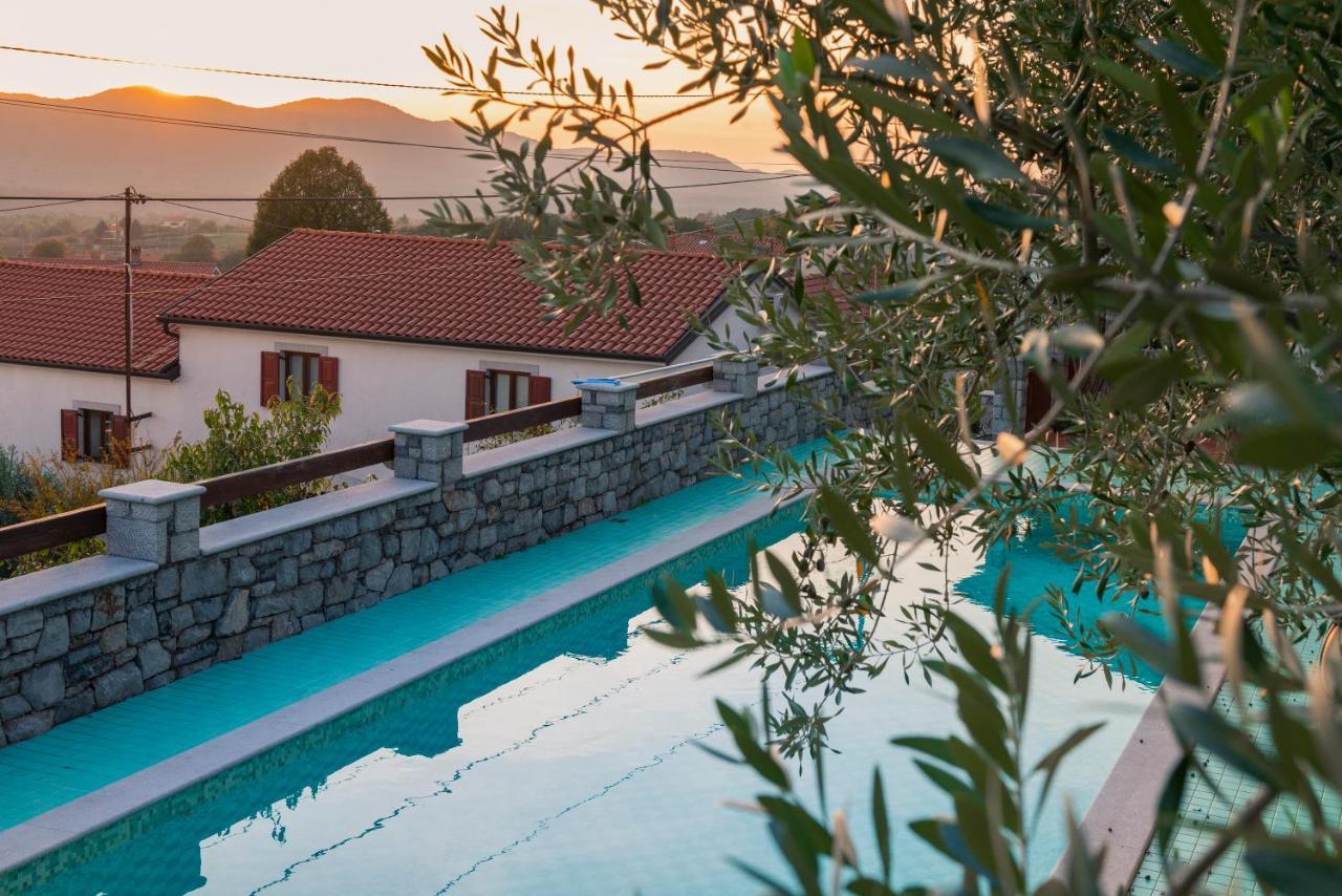 Vila Tourist Farm Skerlj Dutovlje Exteriér fotografie